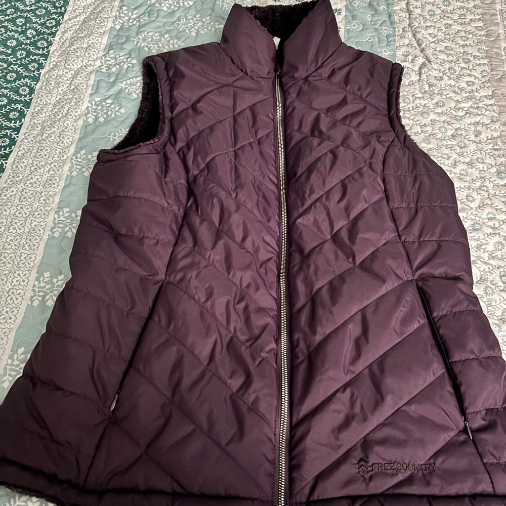 Free Country Women's Deep Purple Quilted Vest